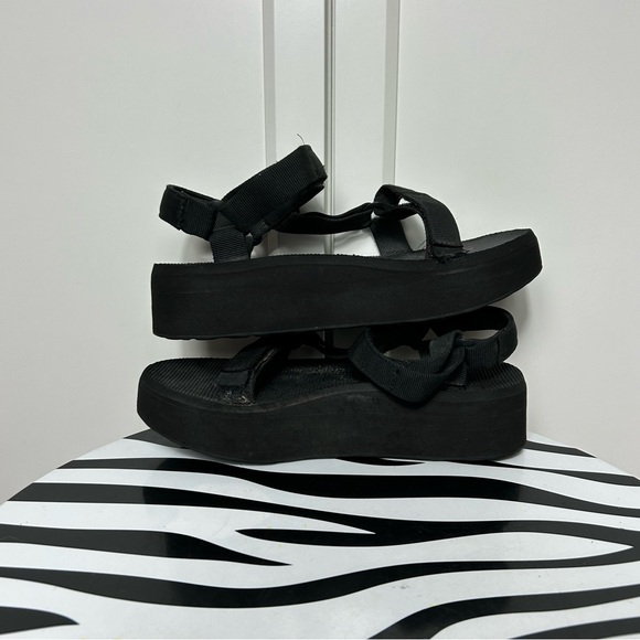 Teva midform platform universal black sandals - Picture 5 of 7
